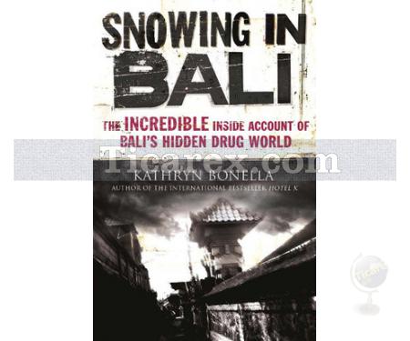Snowing in Bali | Kathryn Bonella - Resim 1